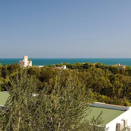 Baia Degli Aranci & 4* فيستَ
