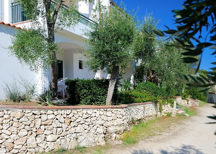 Baia Degli Aranci & Prázdninový areál 4*